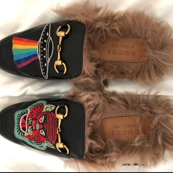 UFO Embroidered Gucci Princetown Loafers - Picture 4 of 5
